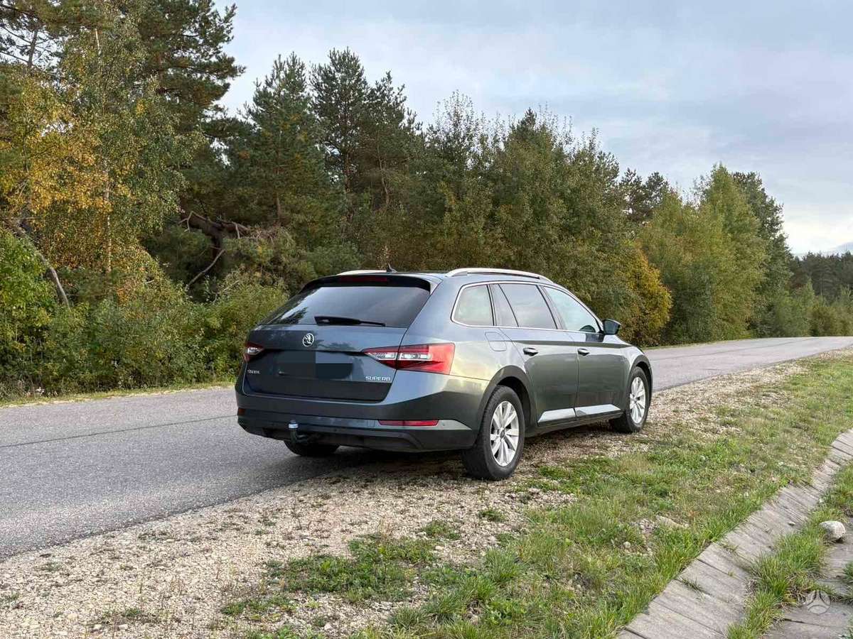 Skoda Superb, 1.6 l., Универсал