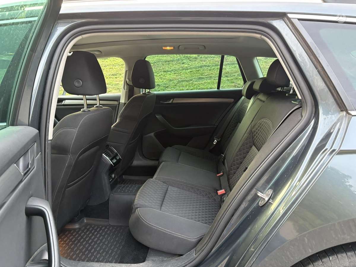 Skoda Superb, 1.6 l., Универсал