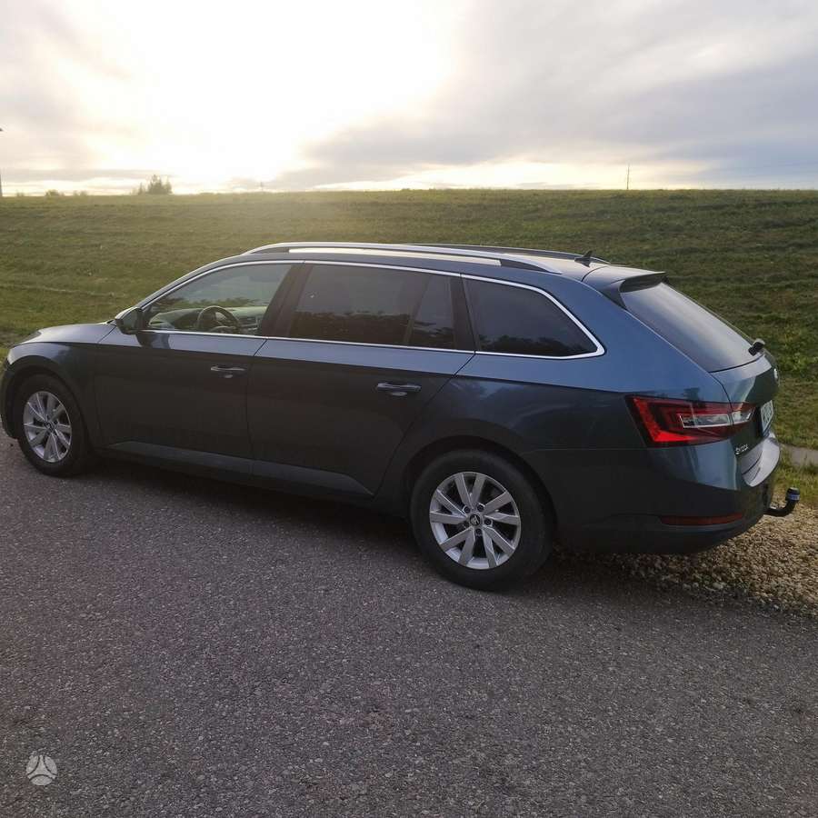 Skoda Superb, 1.6 l., Универсал