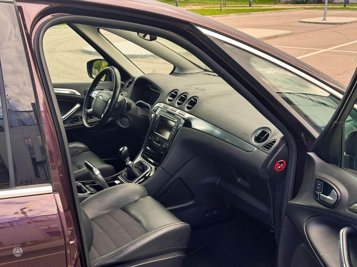 Ford S-MAX, 2.2 l., Минивэн