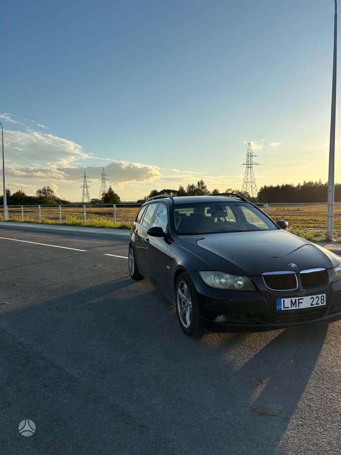 BMW 320, 2.0 l., wagon