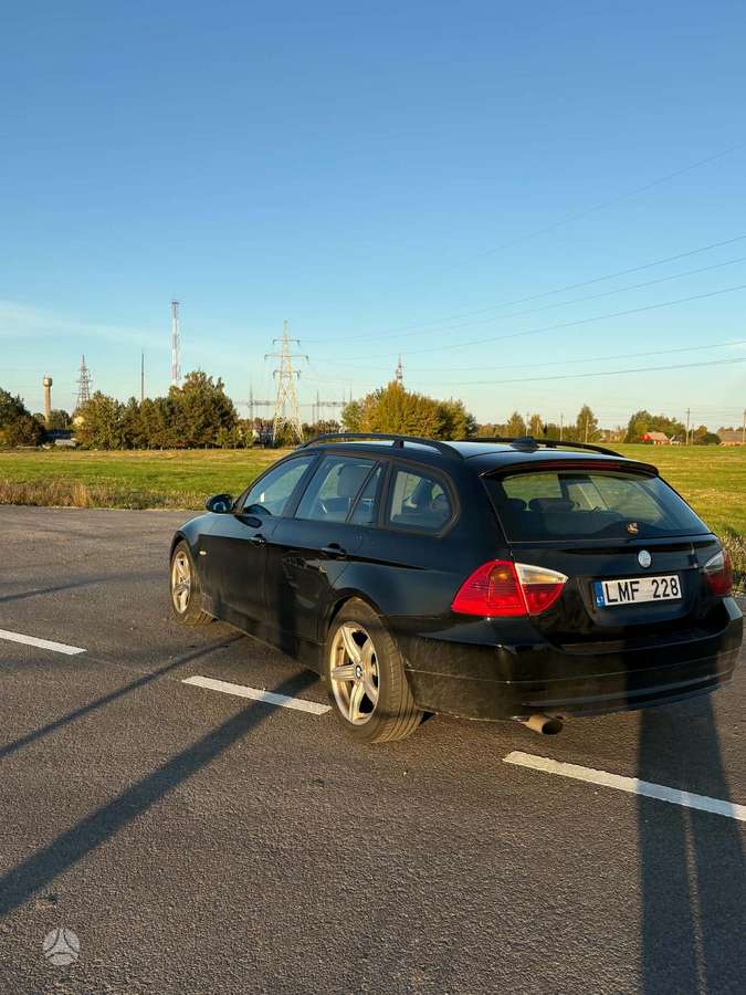 BMW 320, 2.0 l., wagon