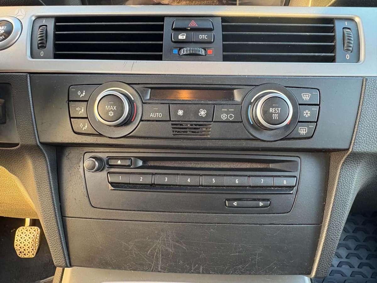 BMW 320, 2.0 l., universalas