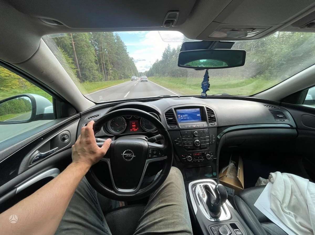 Opel Insignia, 2.0 l., wagon