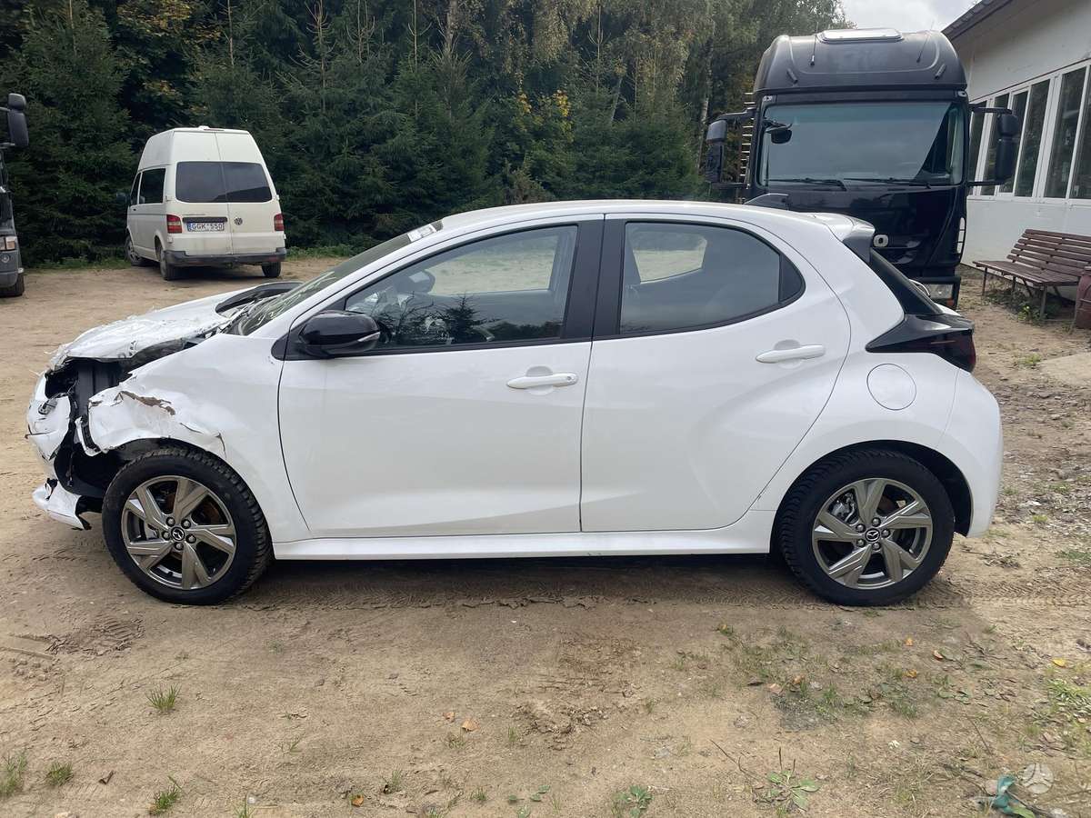 Mazda 2, 1.5 l., hatchback