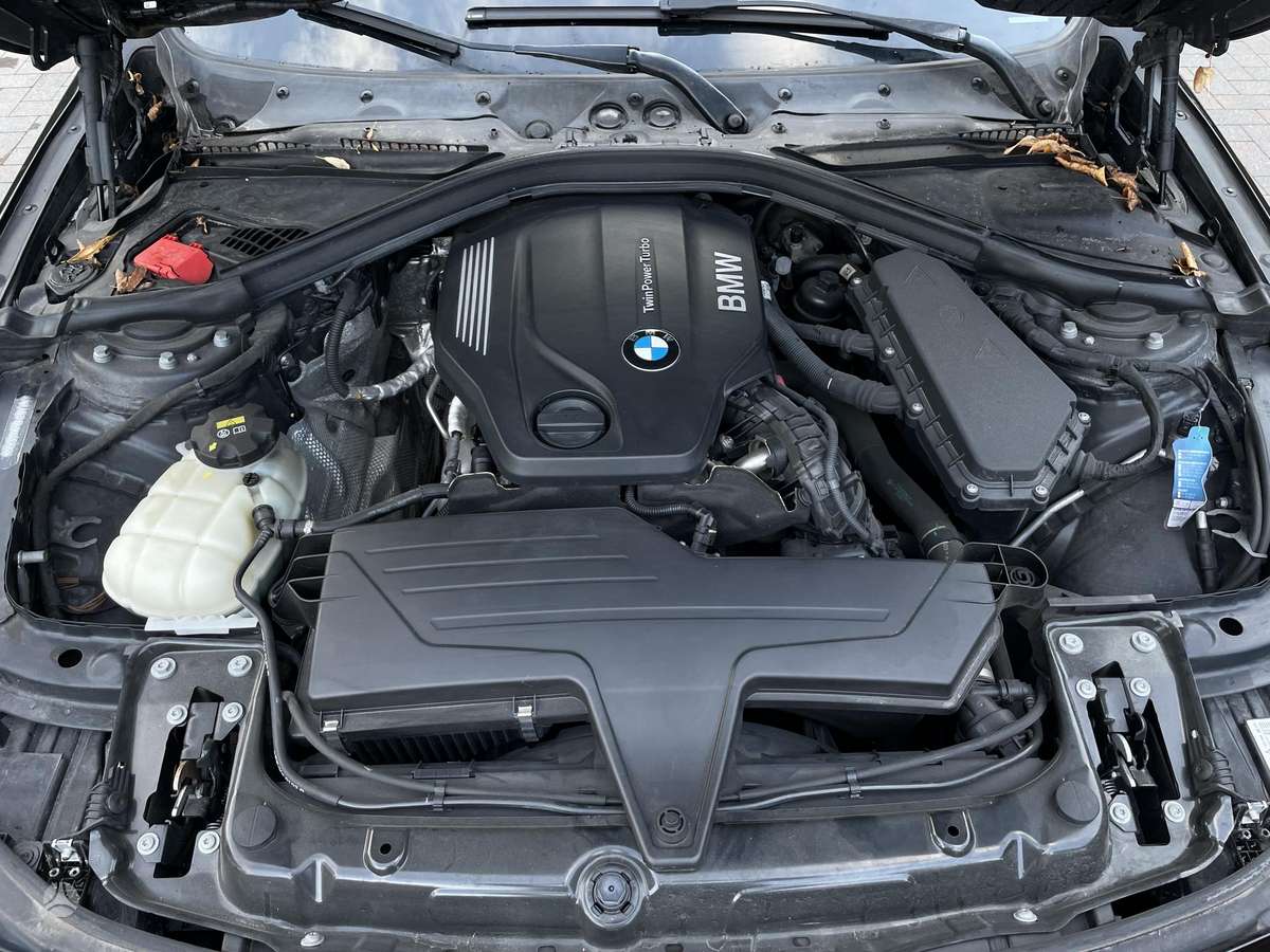 BMW 318, 2.0 l., Универсал
