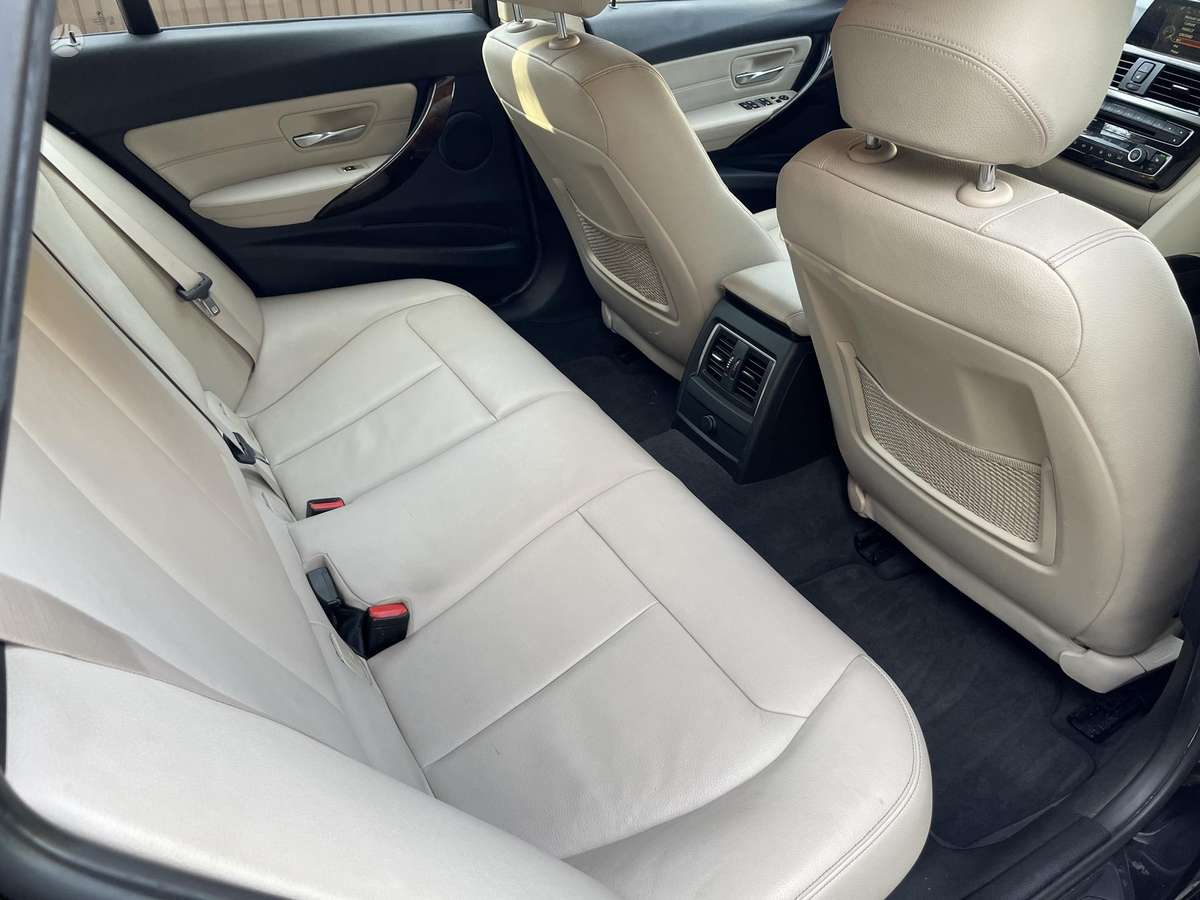 BMW 318, 2.0 l., universalas