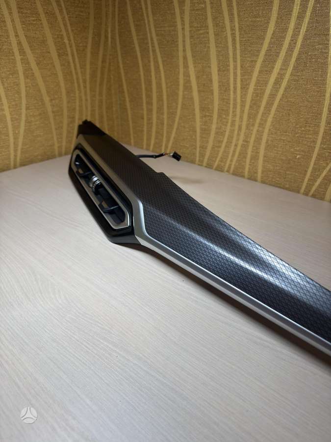BMW 3 serija детали салона