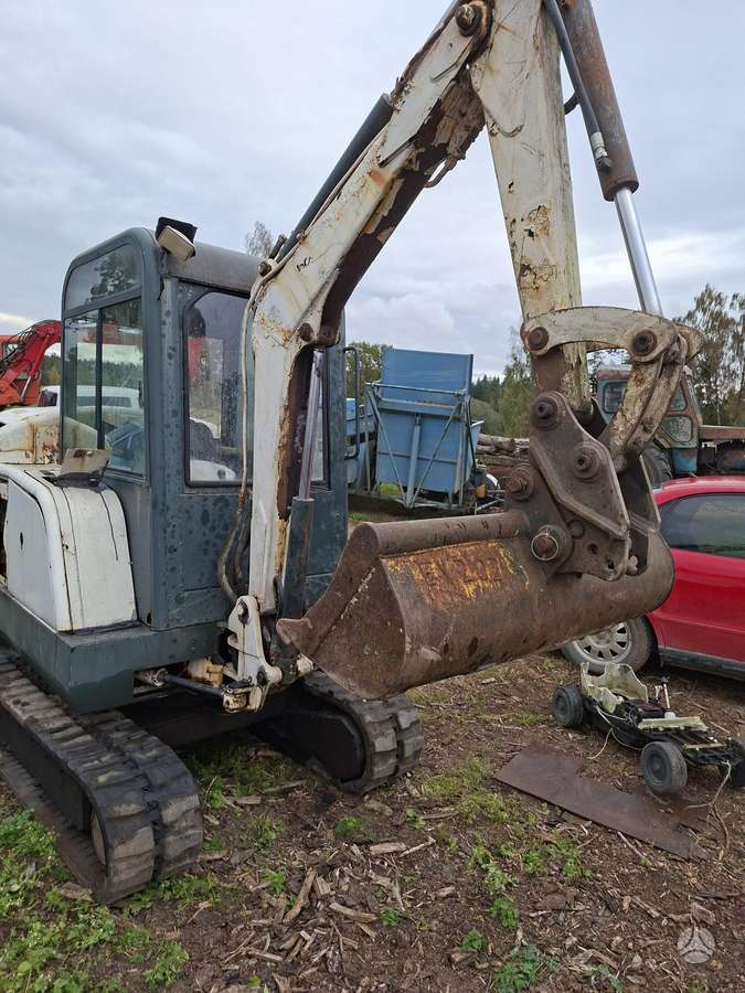 Bobcat 325, ekskavatoriai