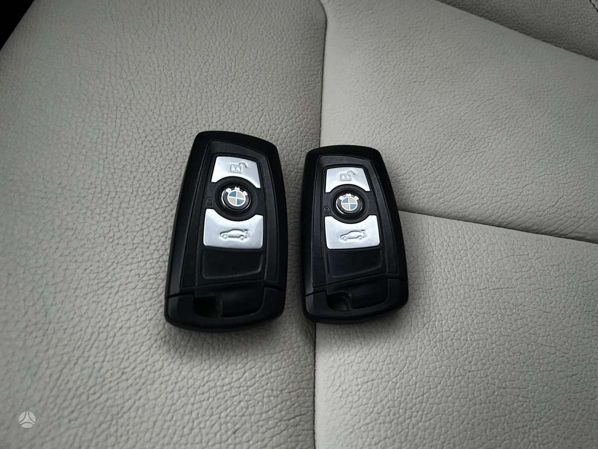 BMW 318, 2.0 l., universalas