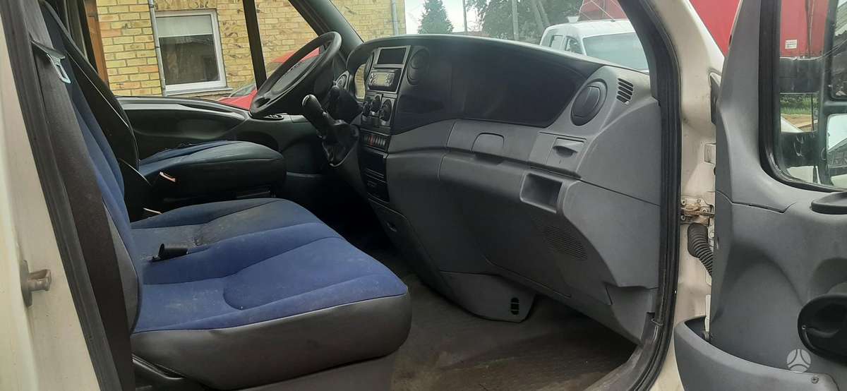 Iveco Daily, 3.0 l., cargo van