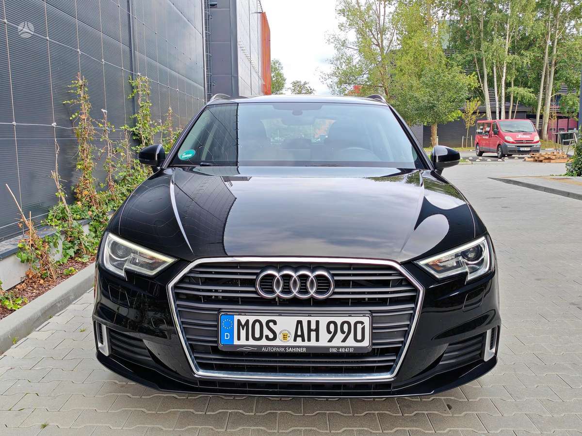Audi A3, 1.0 l., hatchback