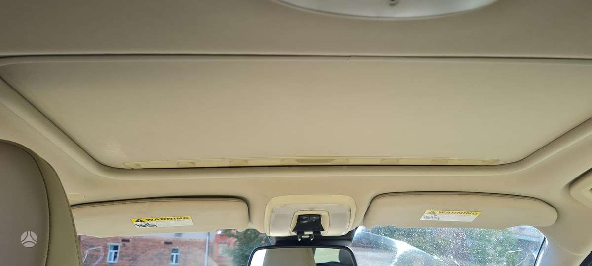 Volvo XC70, 3.2 l., off-road / crossover