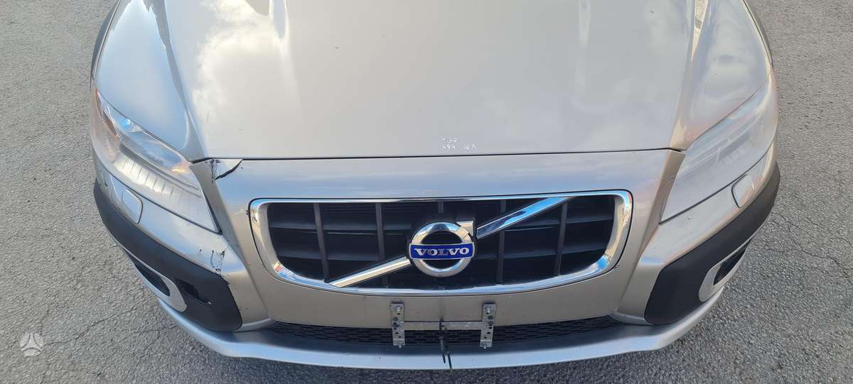 Volvo XC70, 3.2 l., off-road / crossover