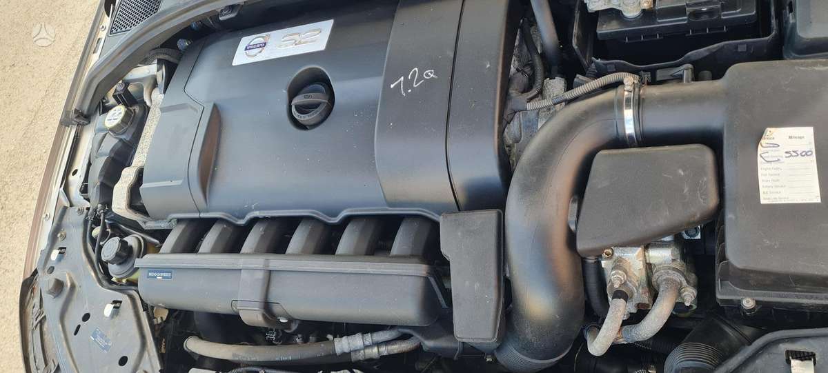 Volvo XC70, 3.2 l., off-road / crossover