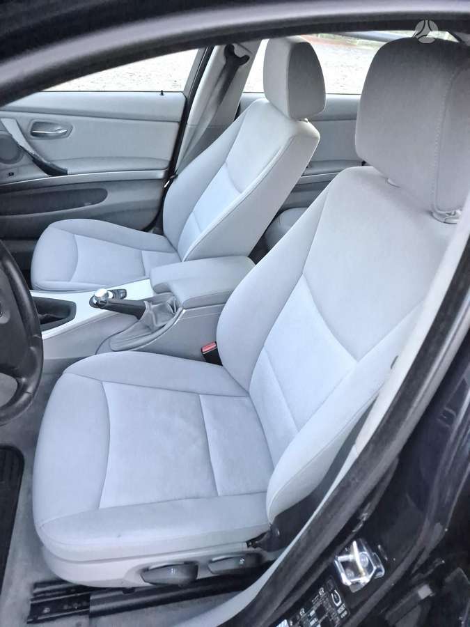 BMW 320, 2.0 l., Седан