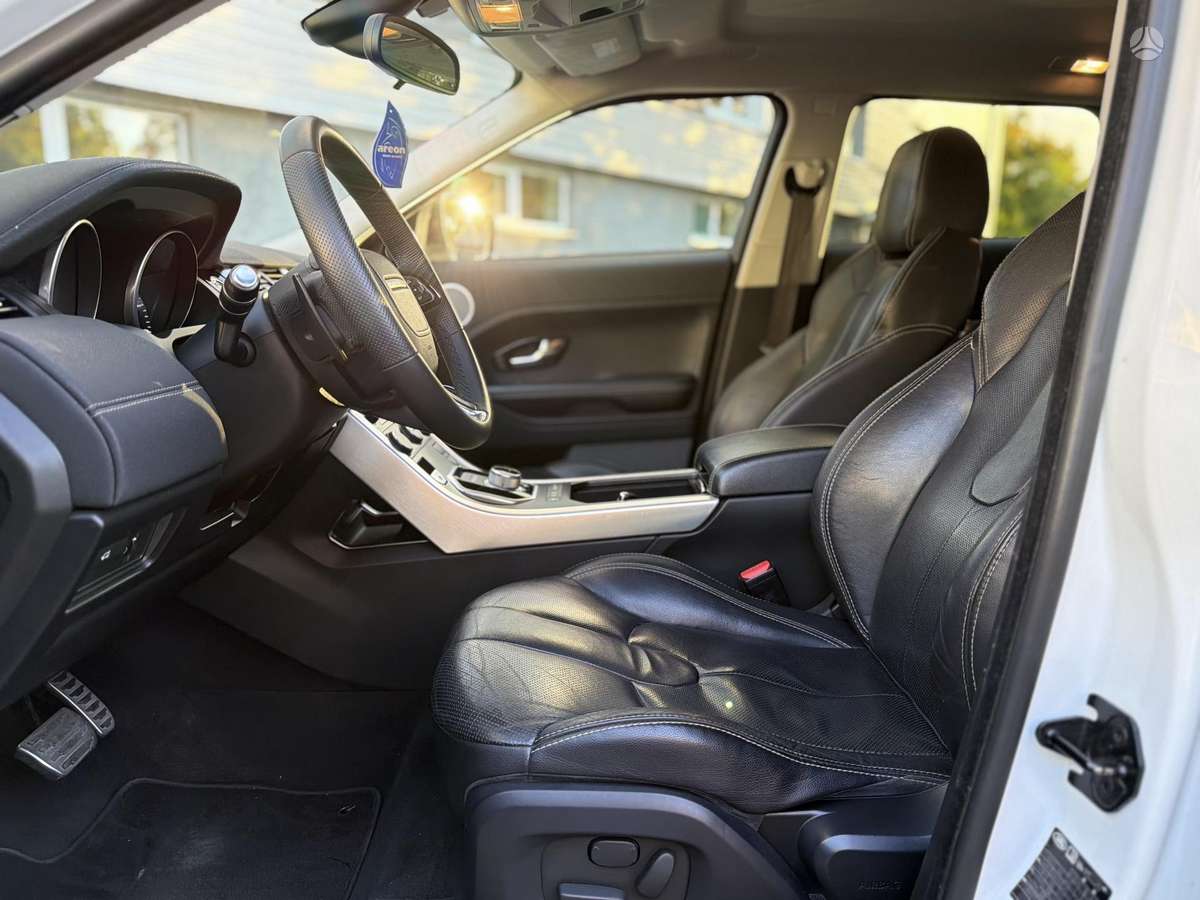 Land Rover Evoque, 2.2 l., off-road / crossover