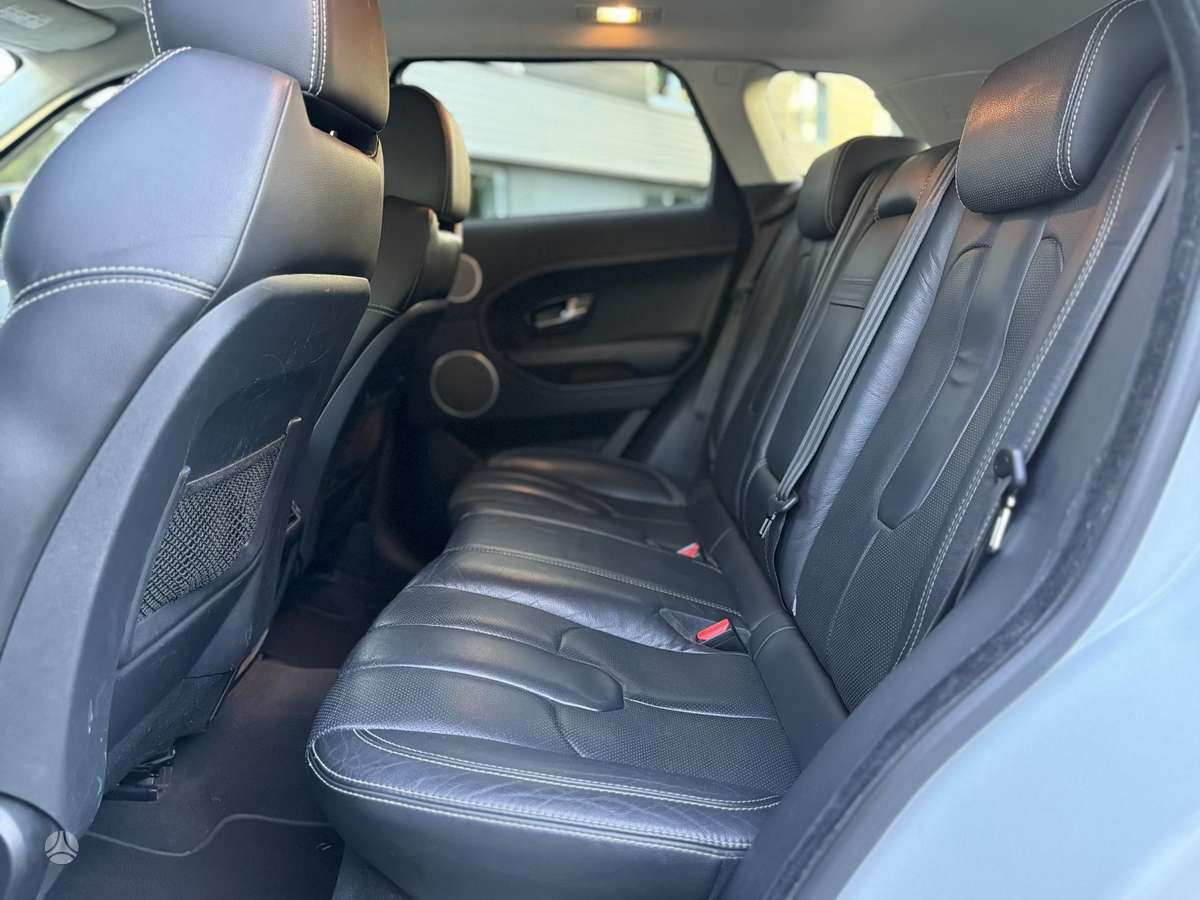 Land Rover Evoque, 2.2 l., off-road / crossover