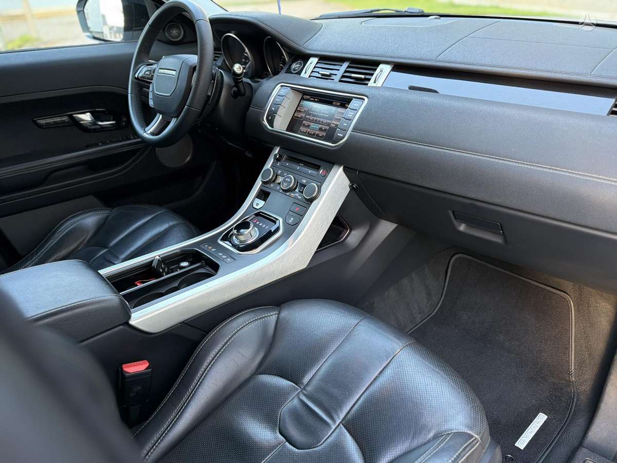 Land Rover Evoque, 2.2 l., off-road / crossover