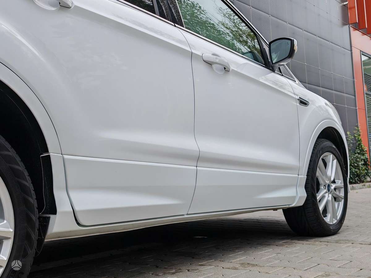 Ford Kuga, 2.0 l., off-road / crossover