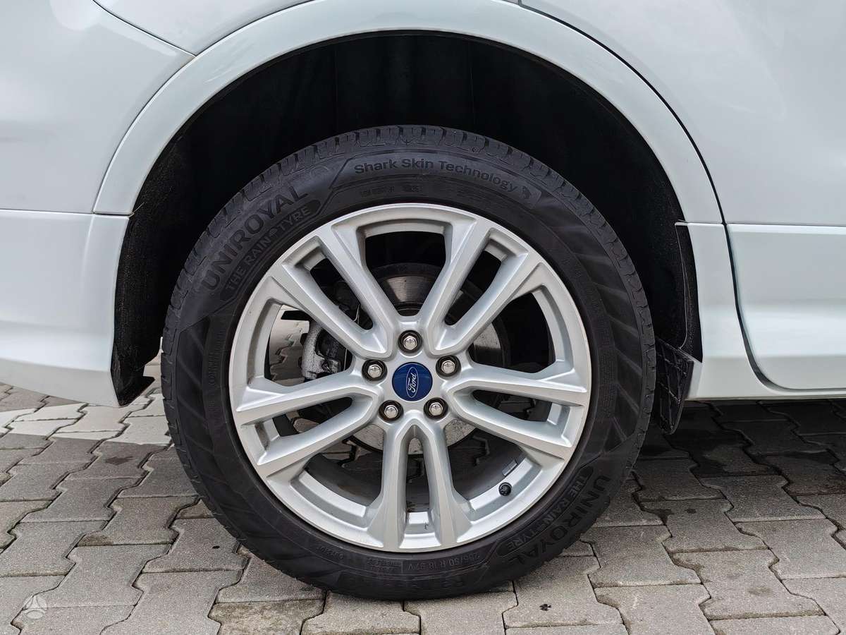 Ford Kuga, 2.0 l., Внедорожник / Кроссовер