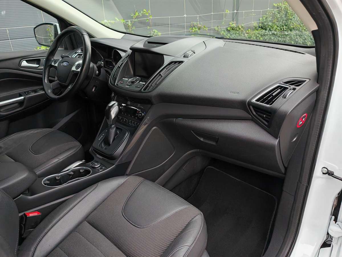 Ford Kuga, 2.0 l., Внедорожник / Кроссовер