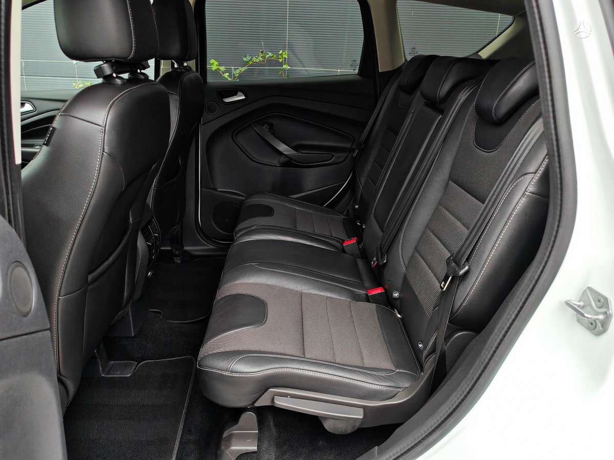 Ford Kuga, 2.0 l., Внедорожник / Кроссовер