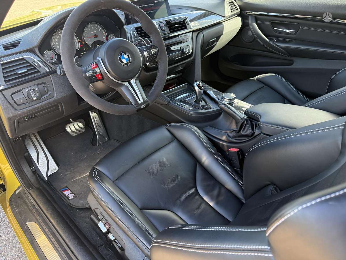 BMW M4, 3.0 l., coupe