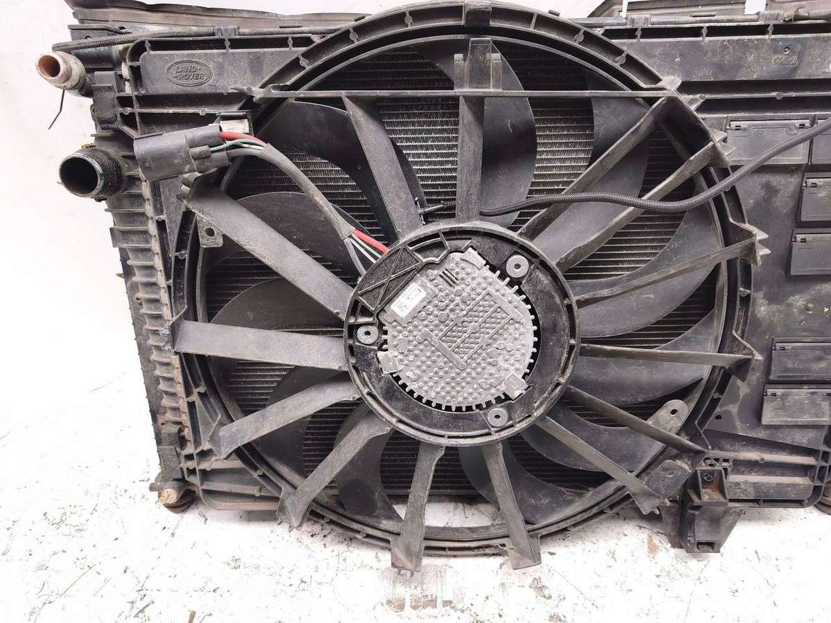 Land Rover Evoque, GJ32-8C607-AB, radiator