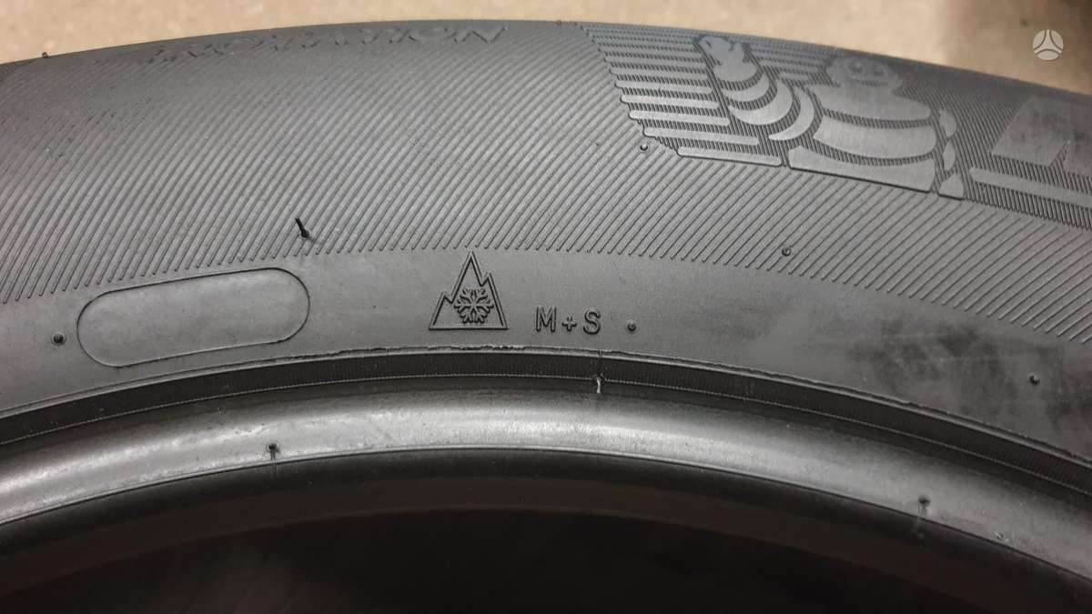 Michelin Cross Climate Suv, winter 235/60 R18