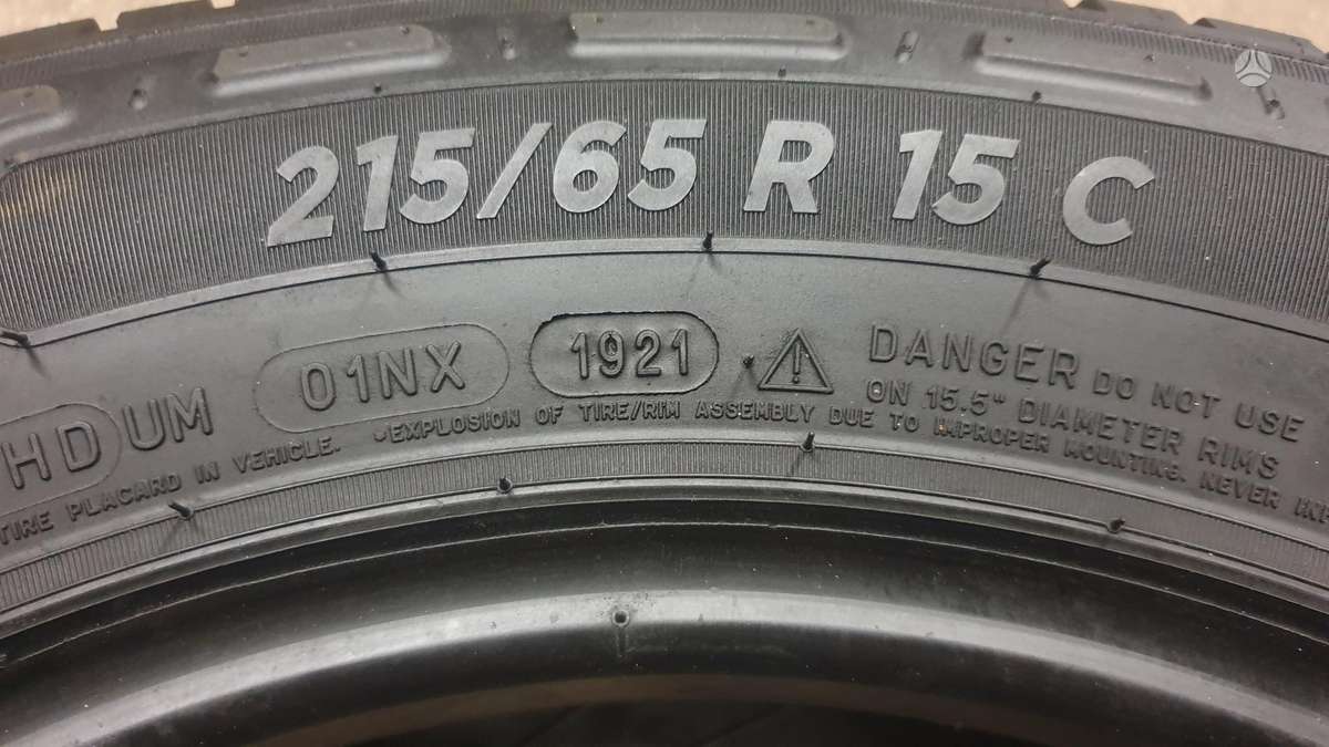 Michelin Agilis 3, summer 215/65 R15
