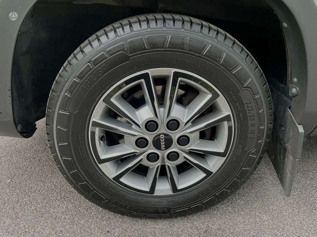Iveco Daily, auto transporters