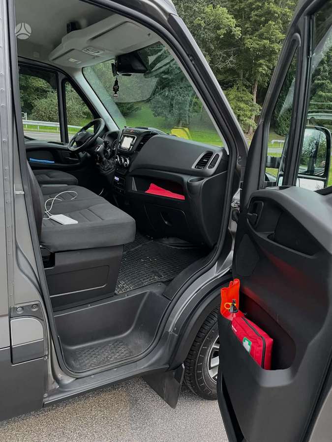 Iveco Daily, auto transporters