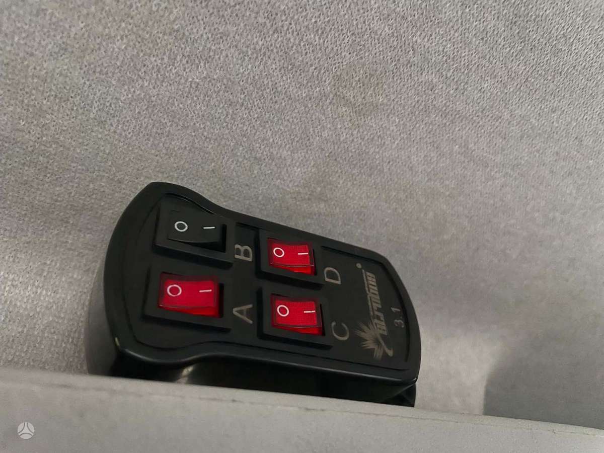 Iveco Daily, autovežiai