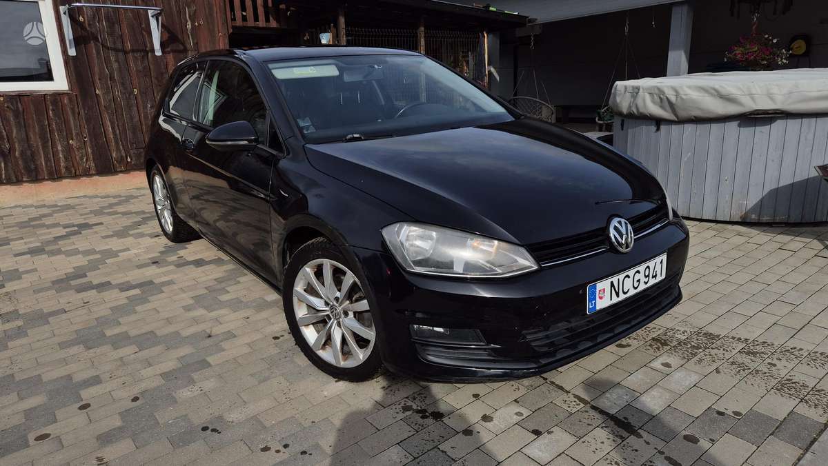 Volkswagen Golf, 1.2 l., hatchback