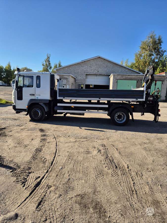Volvo FL6, dumpers with crane