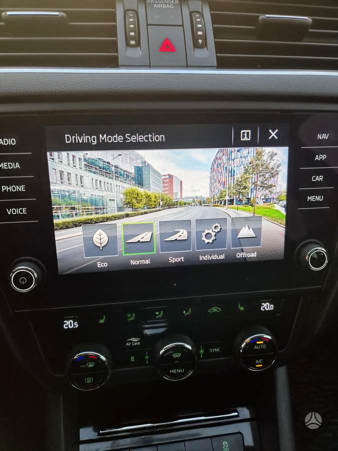 Skoda Octavia Scout, 2.0 l., Универсал