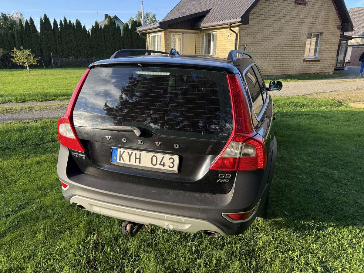 Volvo XC70, 2.4 l., Универсал