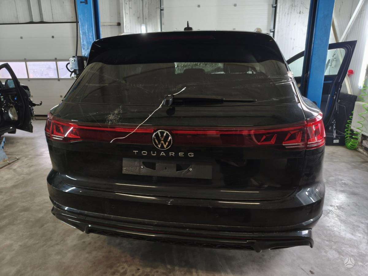 Volkswagen Touareg по частям