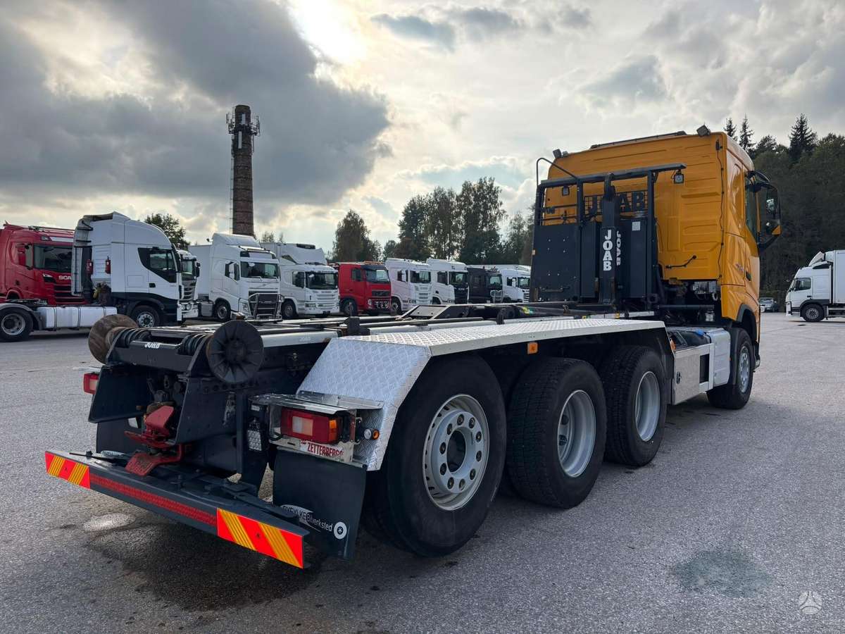 Volvo FH540, самосвалы с прицепoм