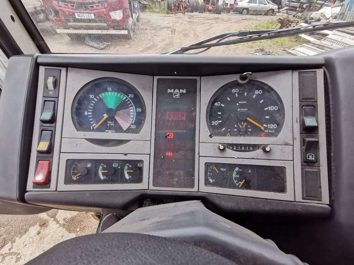 MAN LE8.150, грузовики