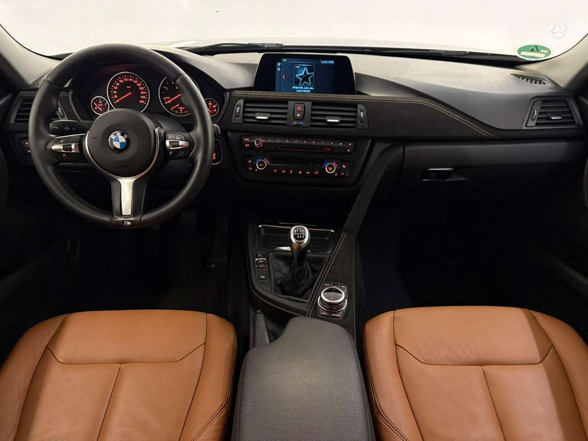 BMW 320, 2.0 l., wagon