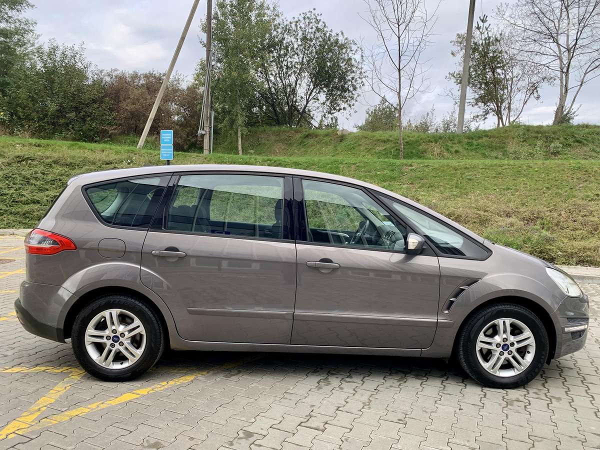 Ford S-MAX, 2.0 l., Минивэн