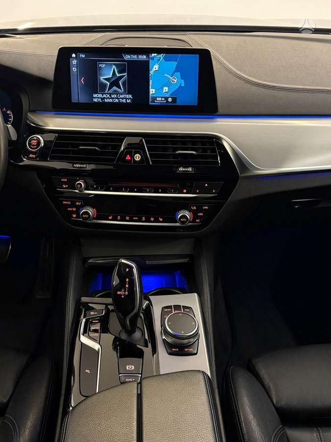 BMW 525, 2.0 l., Седан