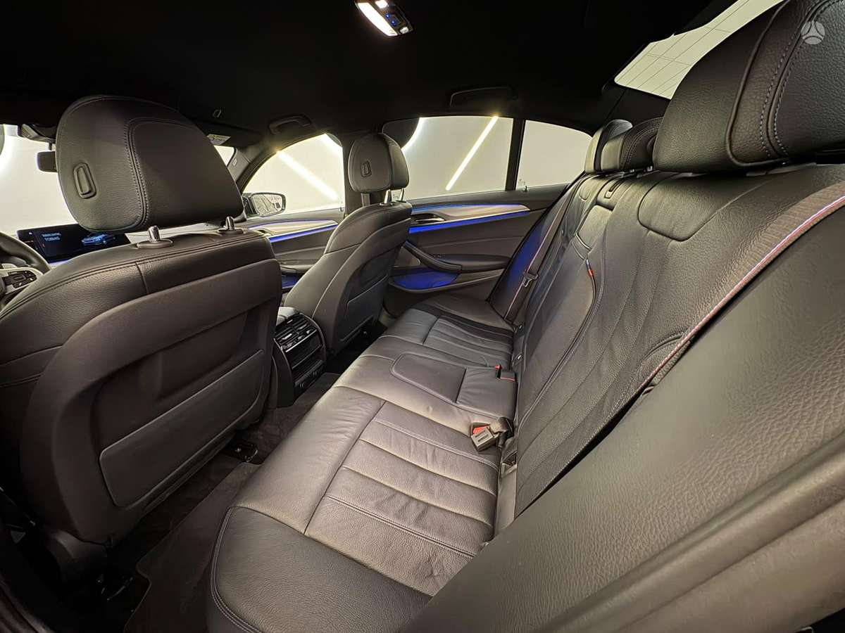 BMW 525, 2.0 l., Седан
