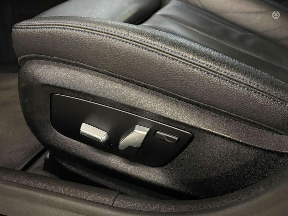 BMW 525, 2.0 l., Седан