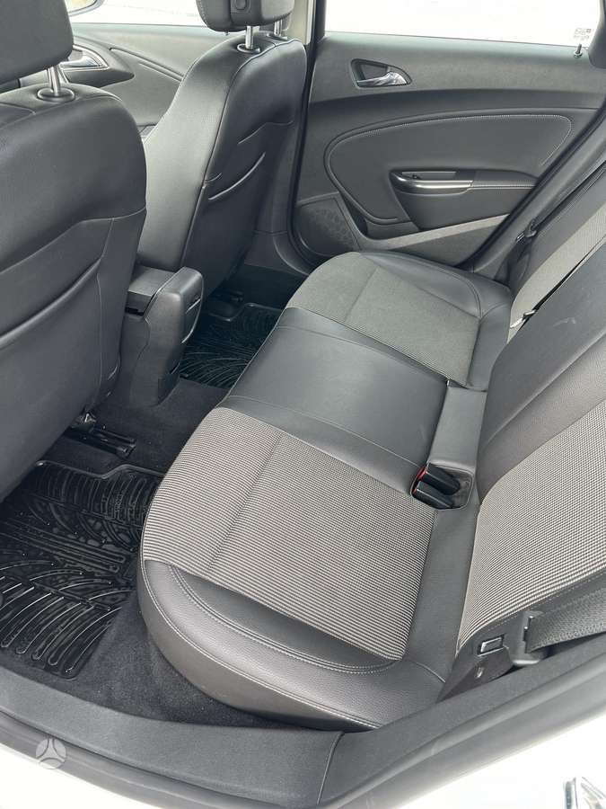 Opel Astra, 1.4 l., hatchback