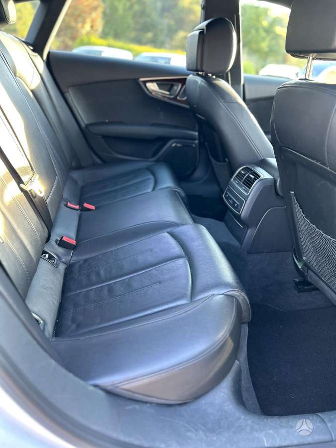 Audi A7, 3.0 l., Хэтчбек