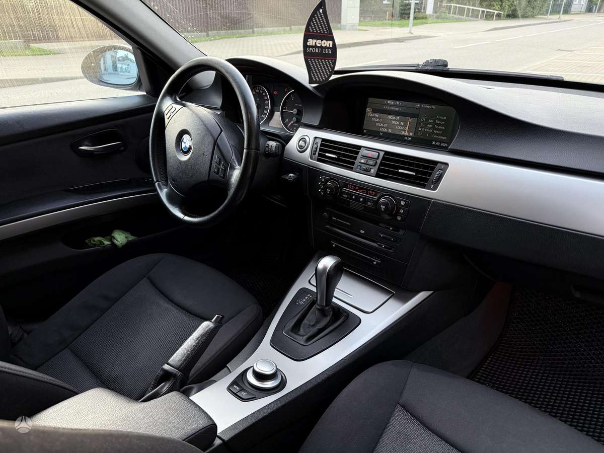 BMW 320, 2.0 l., Универсал