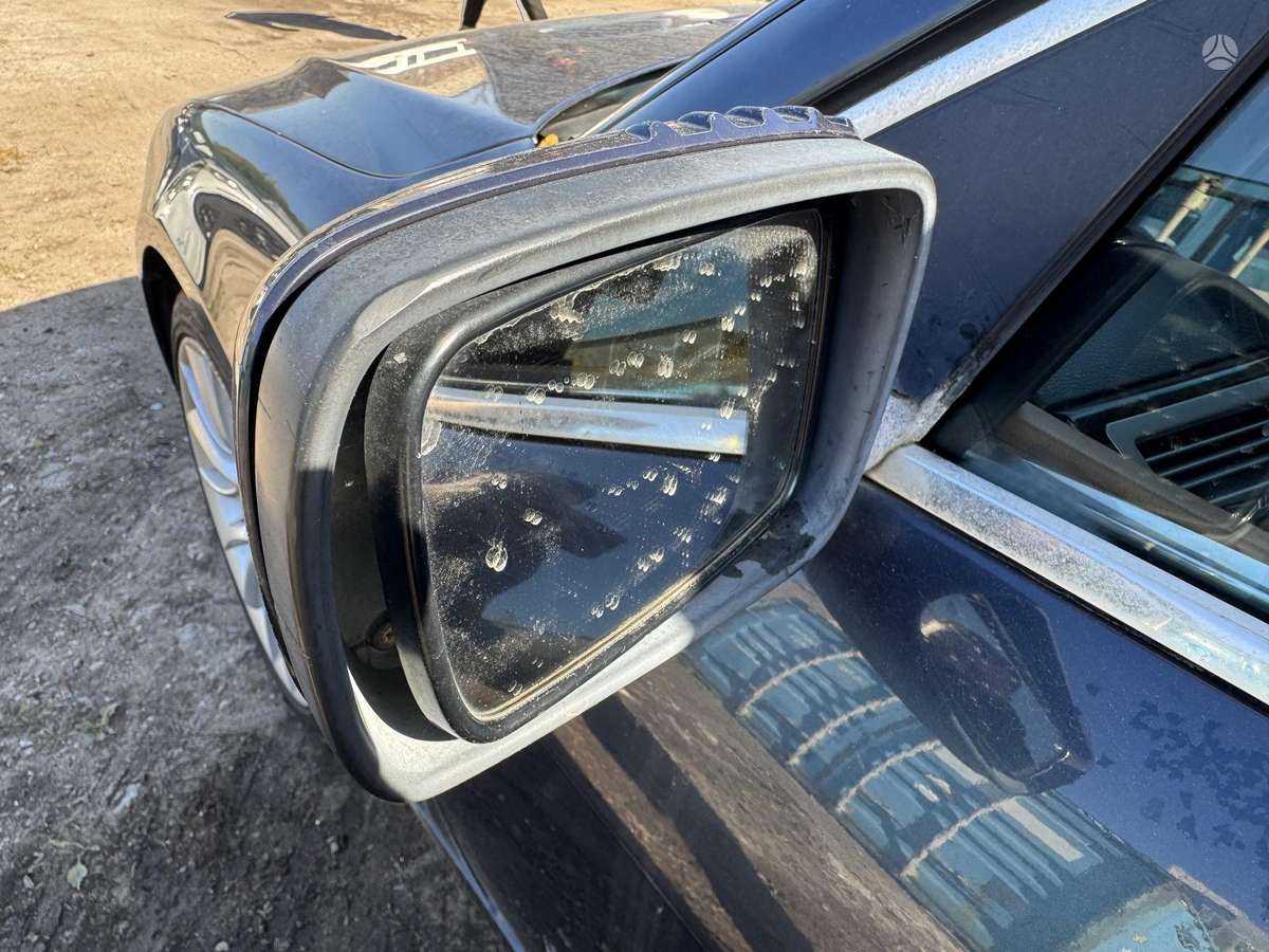 BMW 730 kėbulo dalys